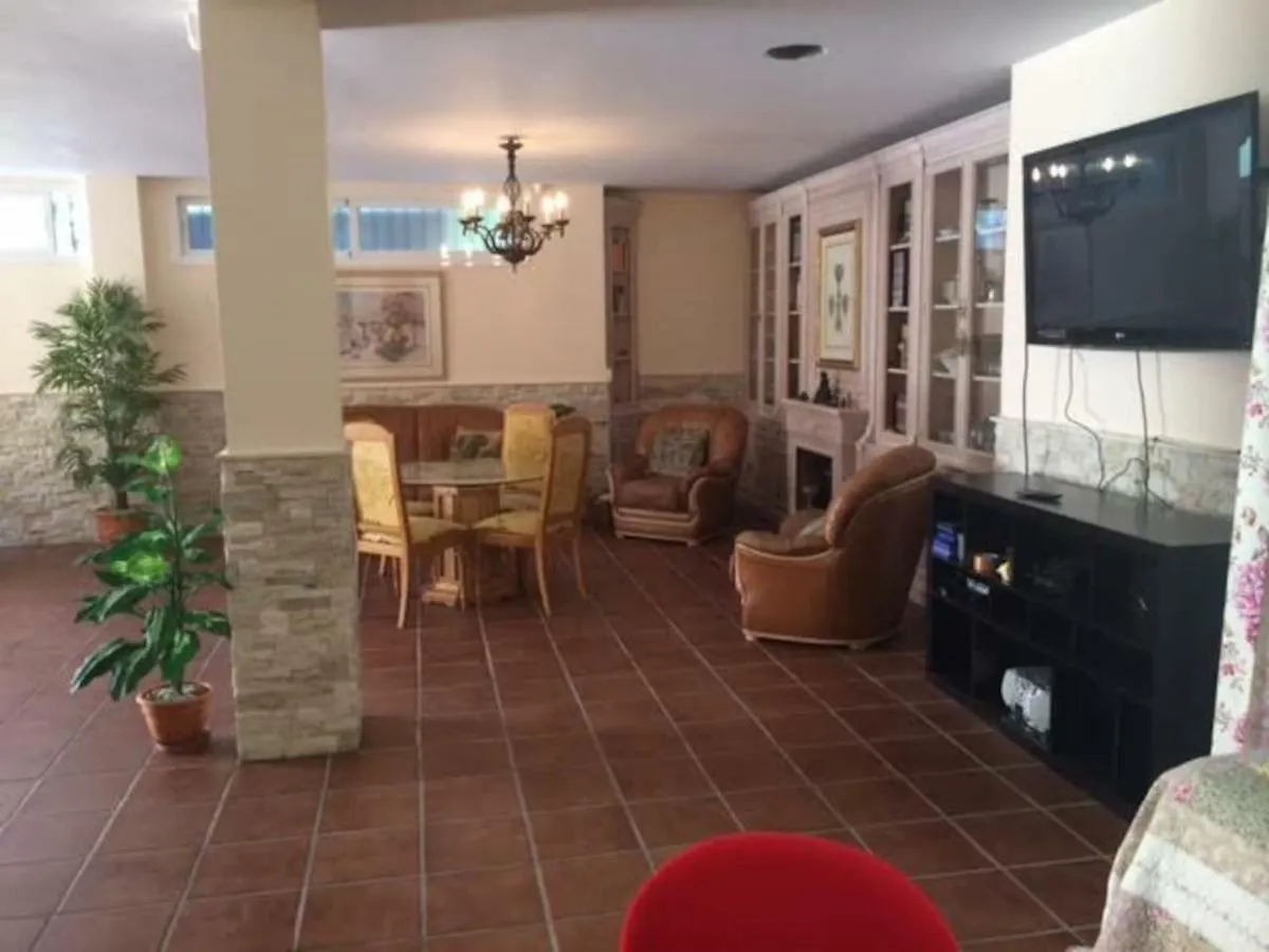 Ideal Loft Malaga Daire